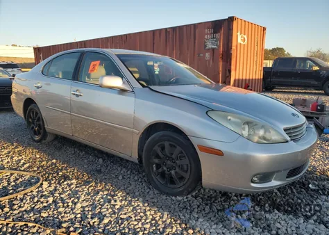 2002 Lexus Es 300 z USA, uszkodzony, nr VIN JTHBF30G325027557